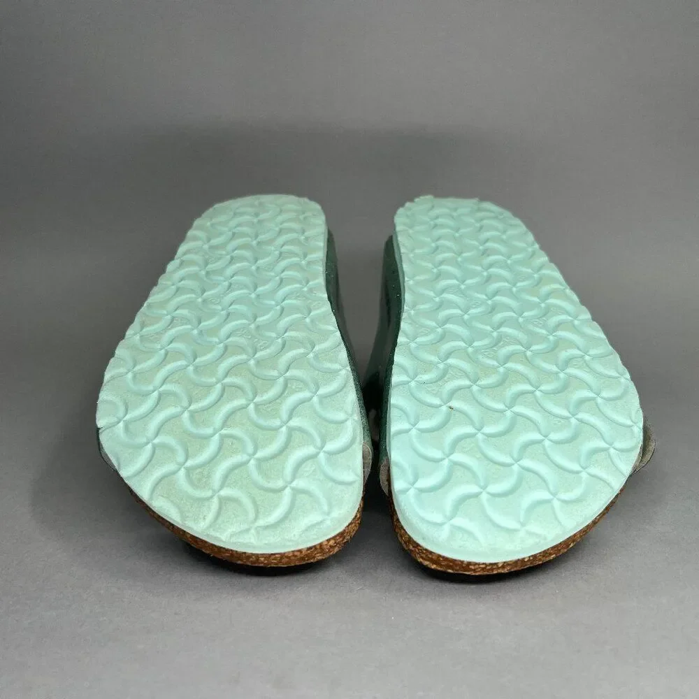 Birkenstock Arizona Sandals Little Girls Size 8.5 Sparkly Turquoise Buckle Slide